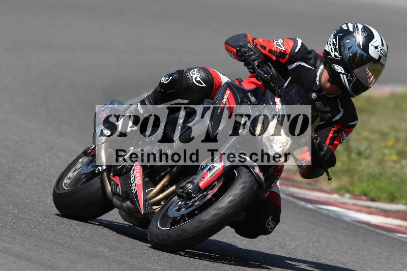 Archiv-2022/40 18.07.2022 Plüss Moto Sport ADR/Einsteiger/ohne